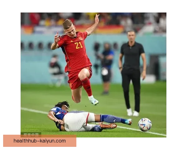 日本队传控足球表现稳健，备受关注的战术风格逐渐成型